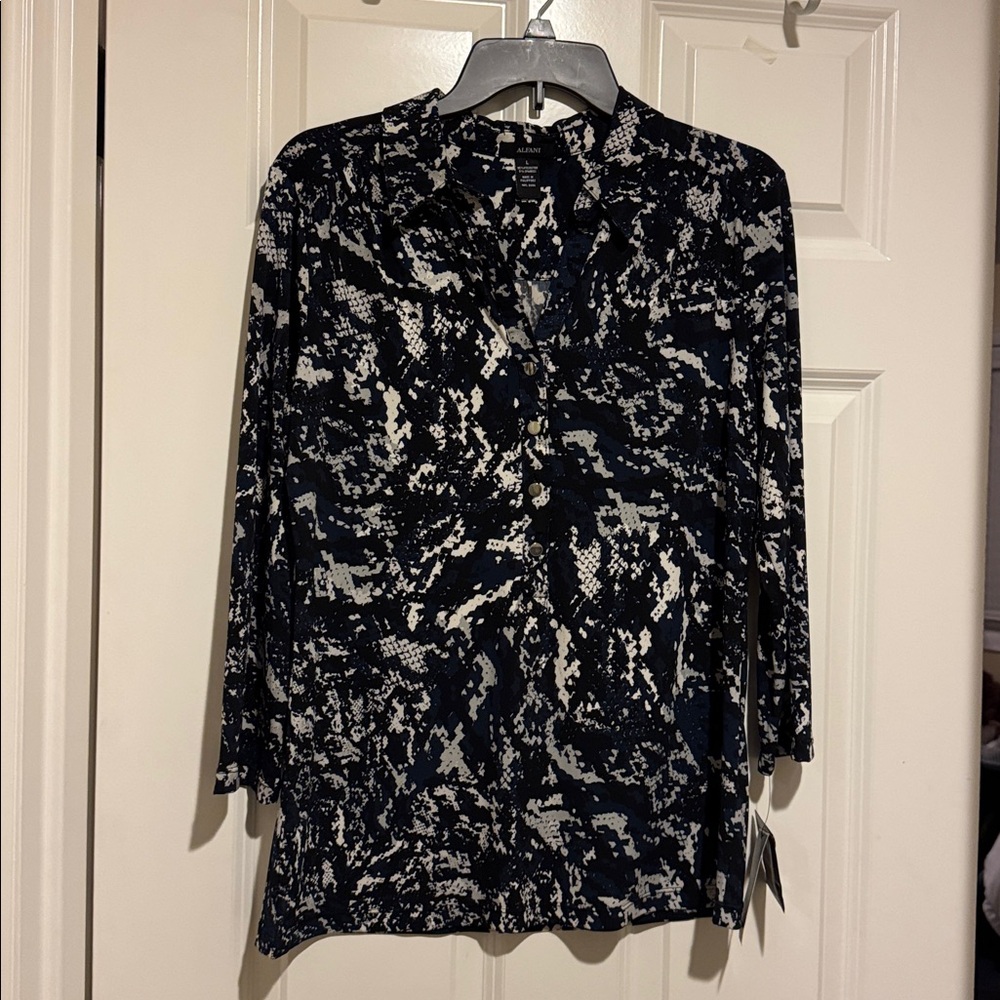 Alfani Navy and White Abstract Blouse